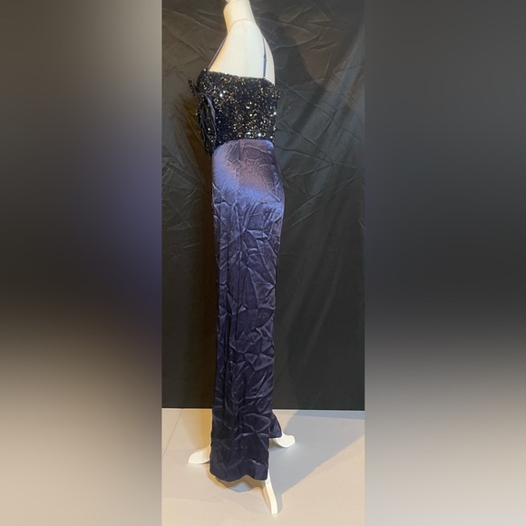 Badgley Mischka Rose Sequin Jumpsuit, size - Picture 13 of 13